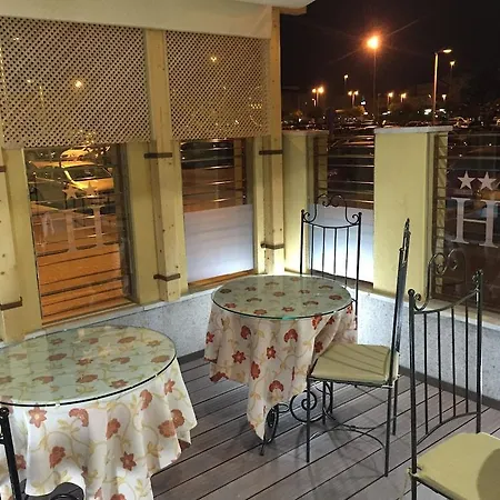 Hotell Maximiano Herculeo 2*